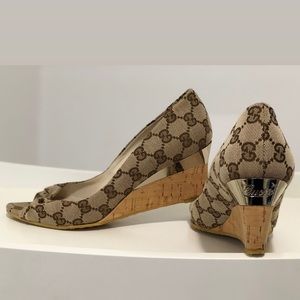 Gucci shoes